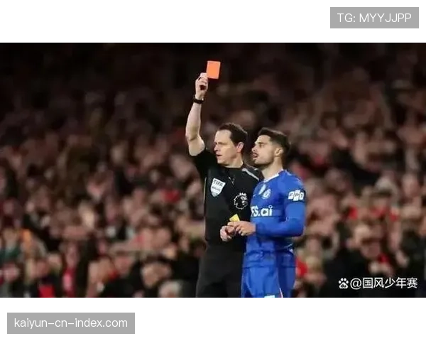 切尔西球迷不满球队比赛内容，斯坦福桥多次响起嘘声